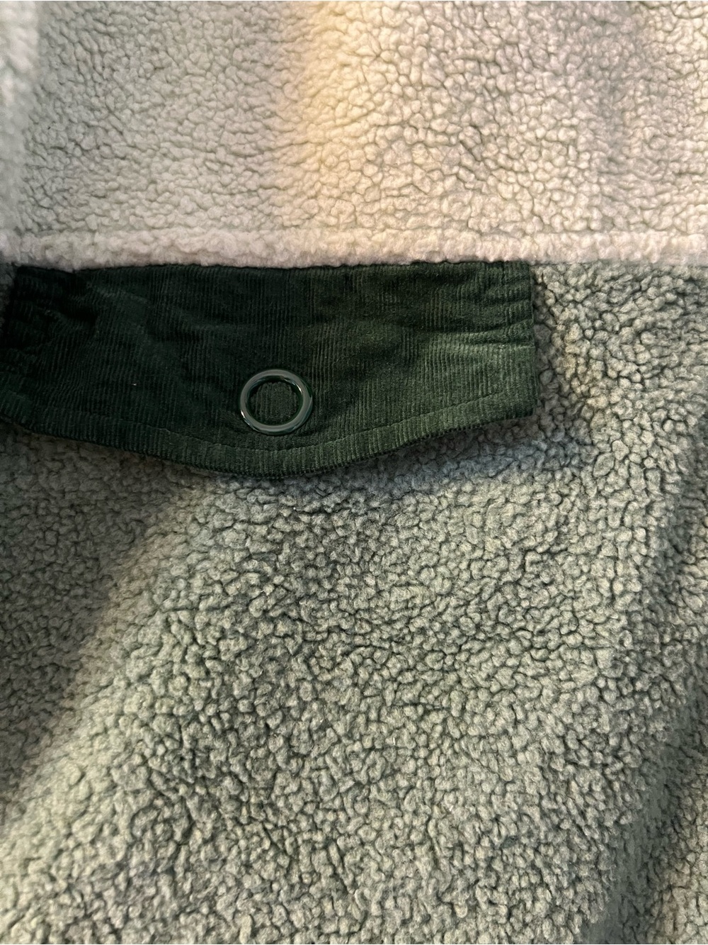 House of Sunny Teddy Pullover size 6 with snap pockets, oversized - Picture 4 of 9